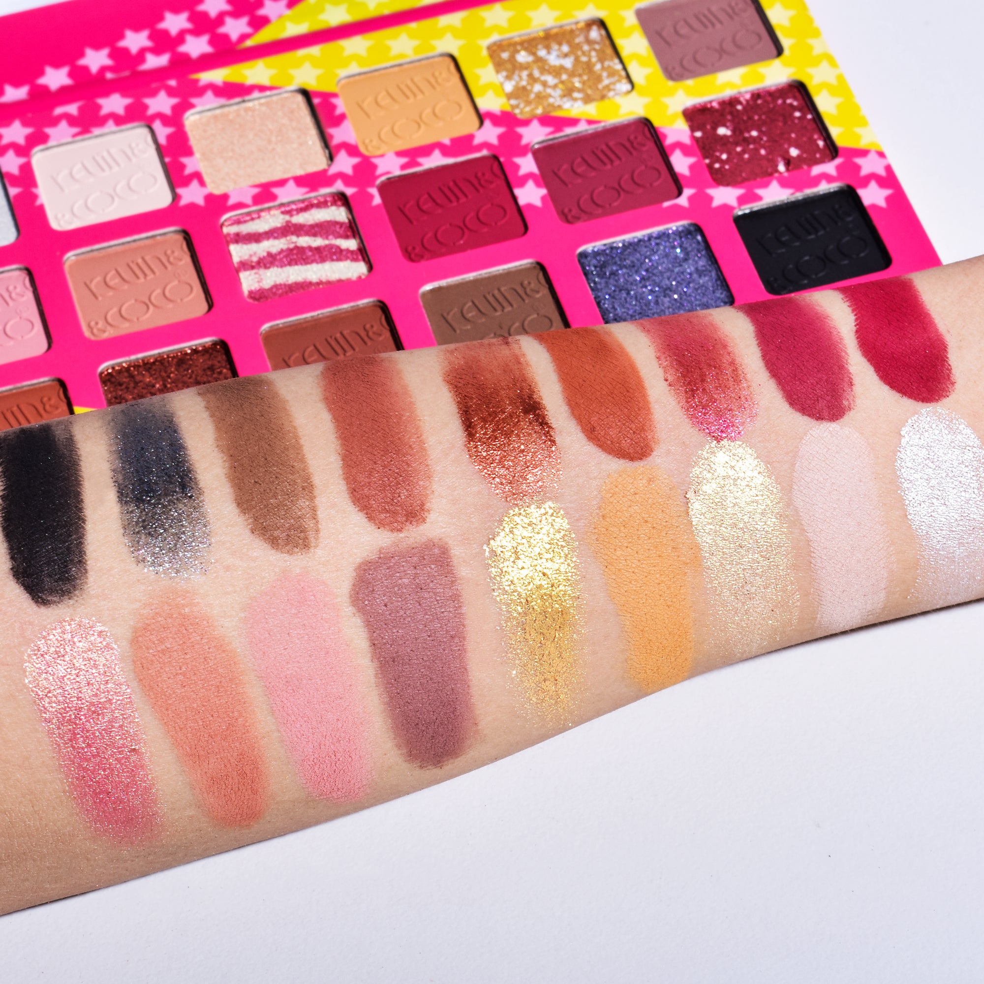 Summer Dopamine 18-Color Eyeshadow Palette (KC244546)