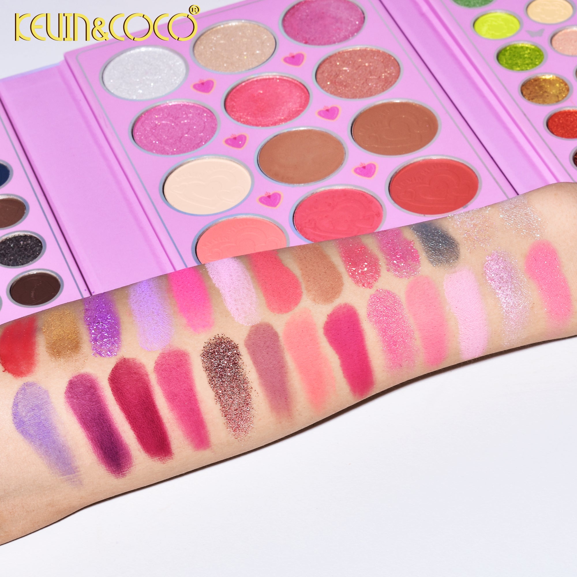 117-Color Fuchsia Radiance Eyeshadow Palette (KC244850)