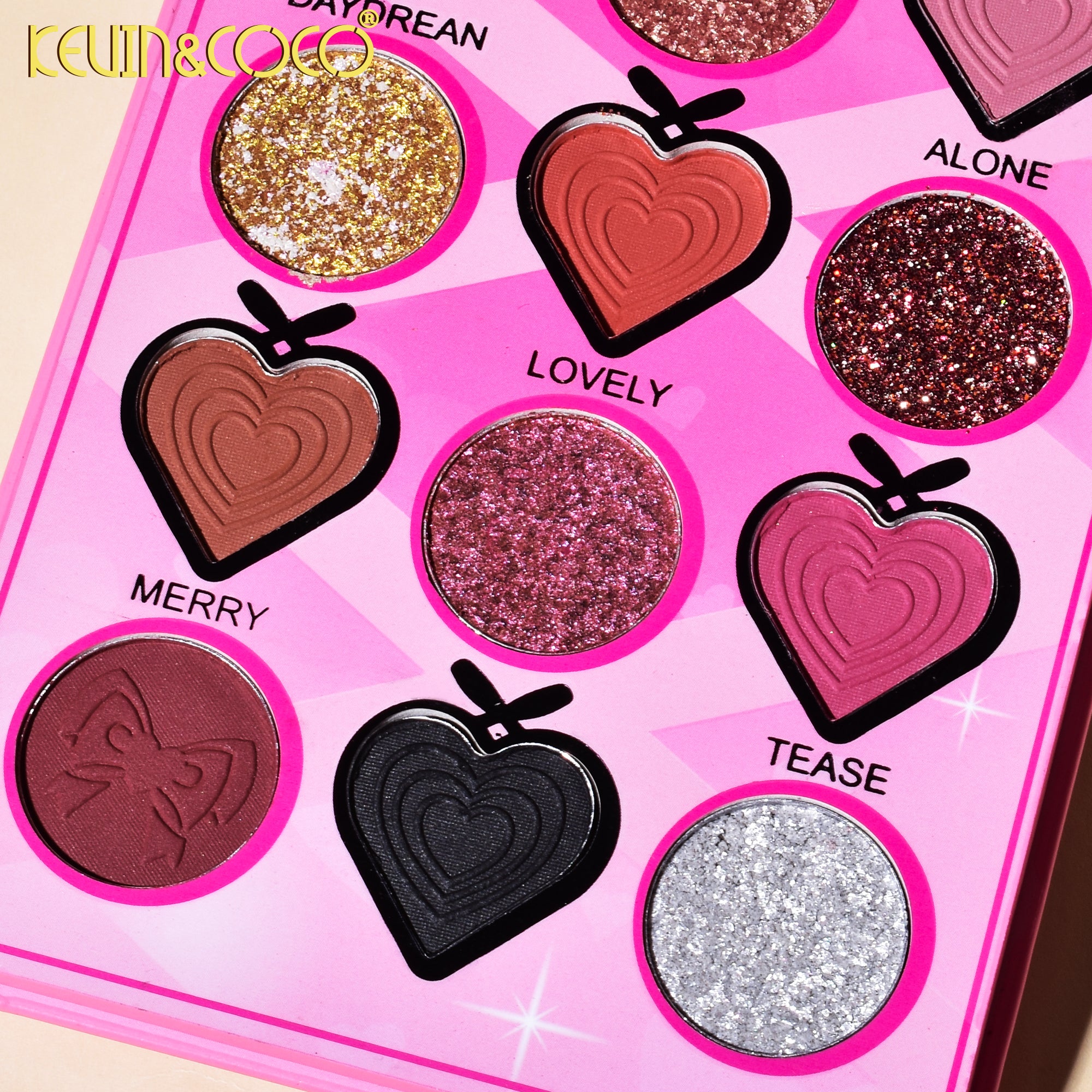 15-Color Pretty Bowknot Eyeshadow Palette (KC245000)