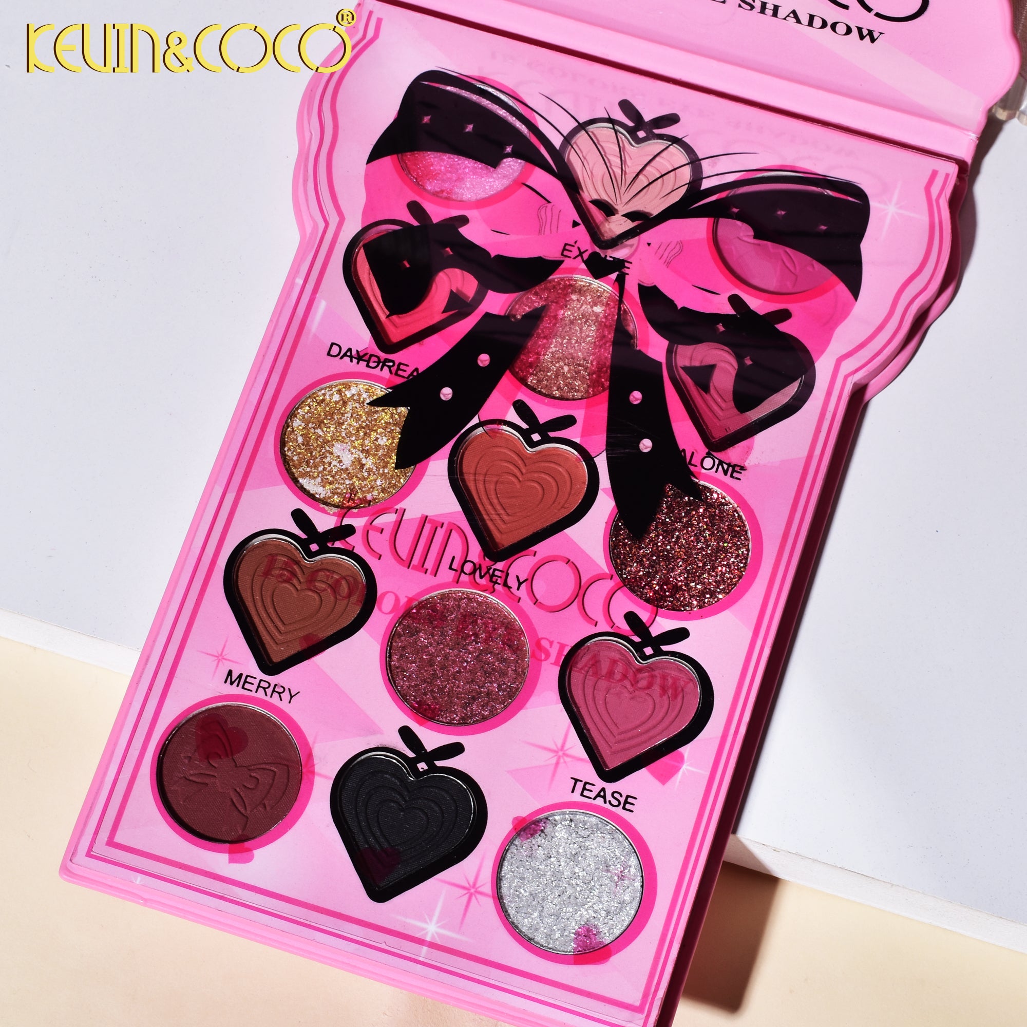 15-Color Pretty Bowknot Eyeshadow Palette (KC245000)