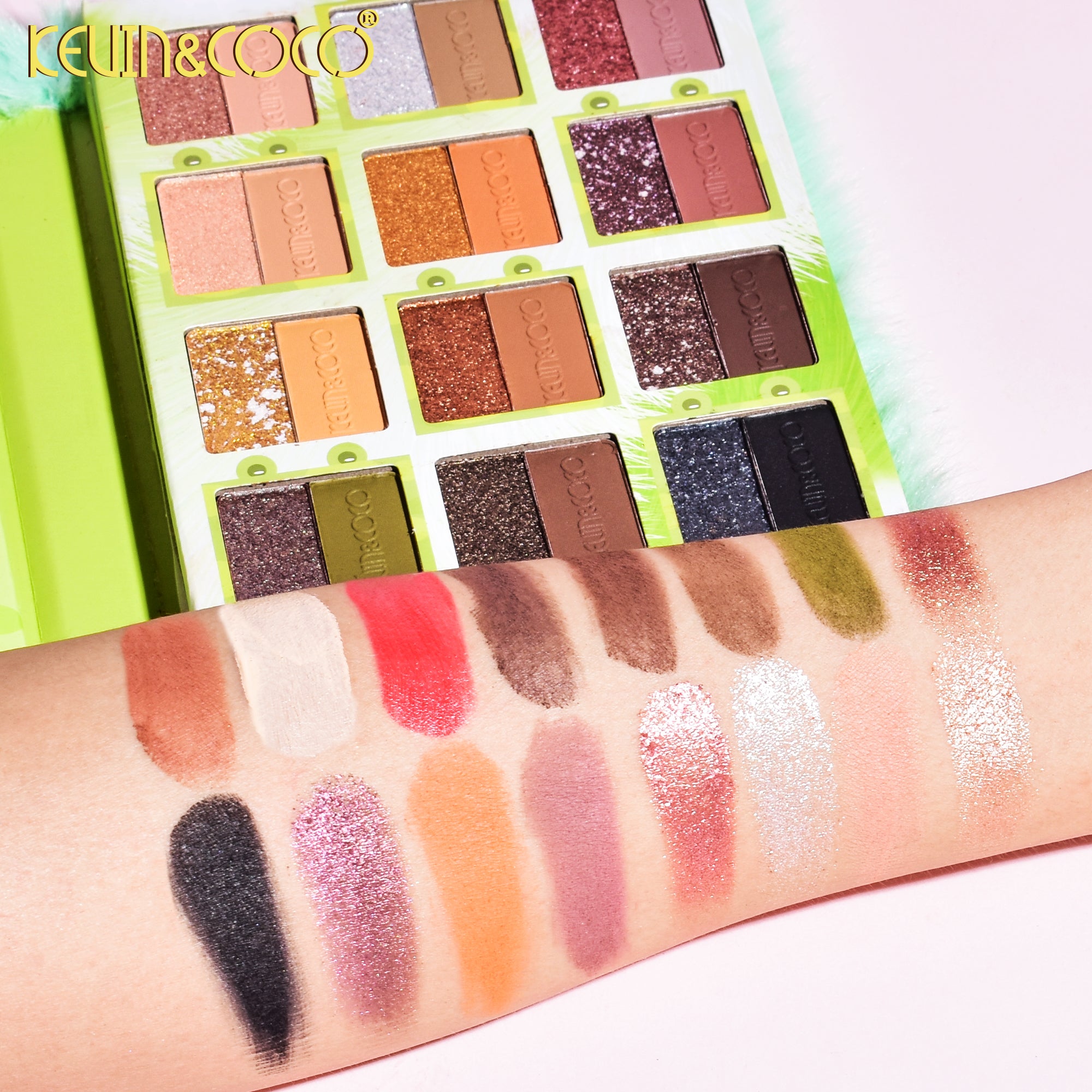 38-Color Fluffy Frog Makeup Palette (KC245109)