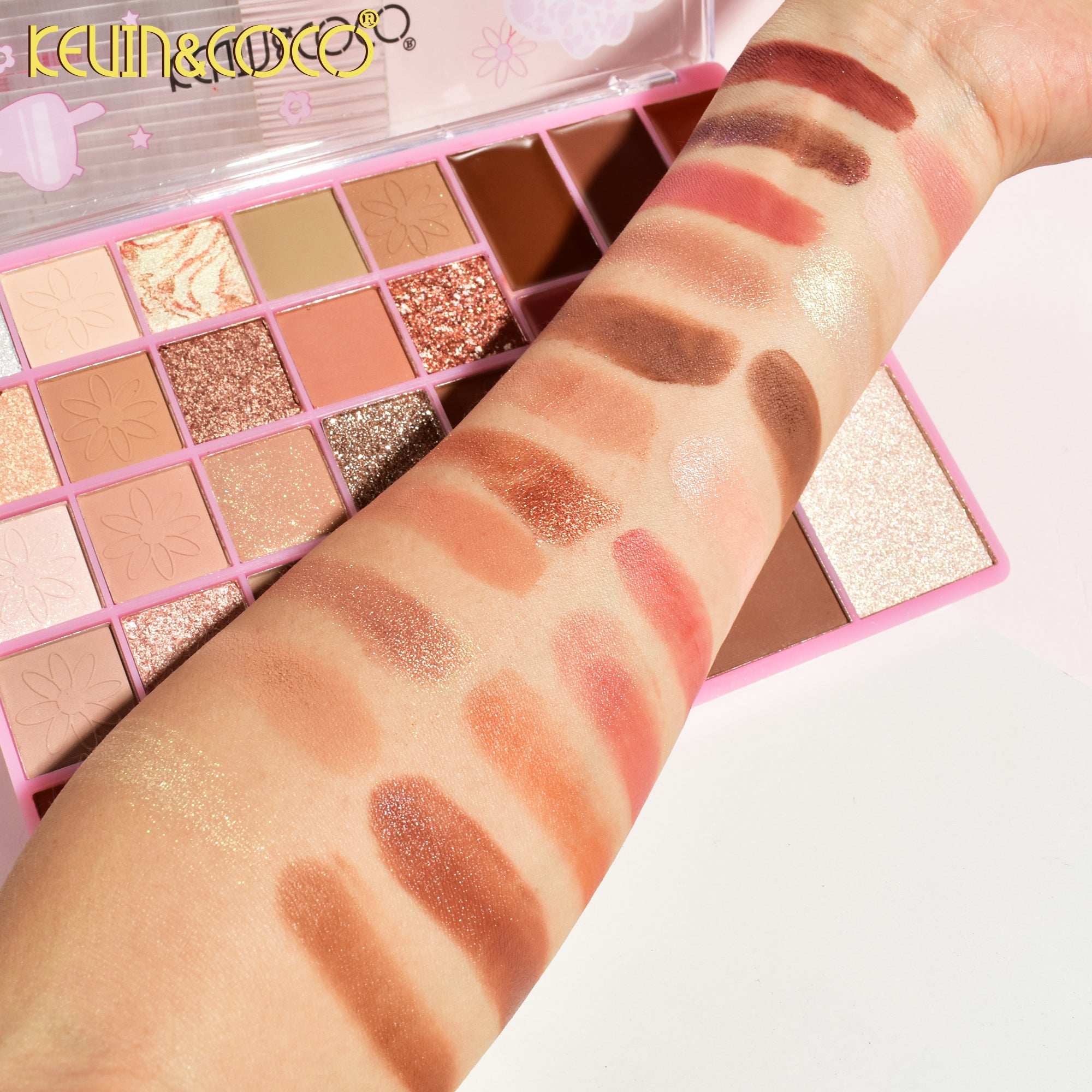 33-Color Cowgirl Chic Eyeshadow Palette (KC246069)