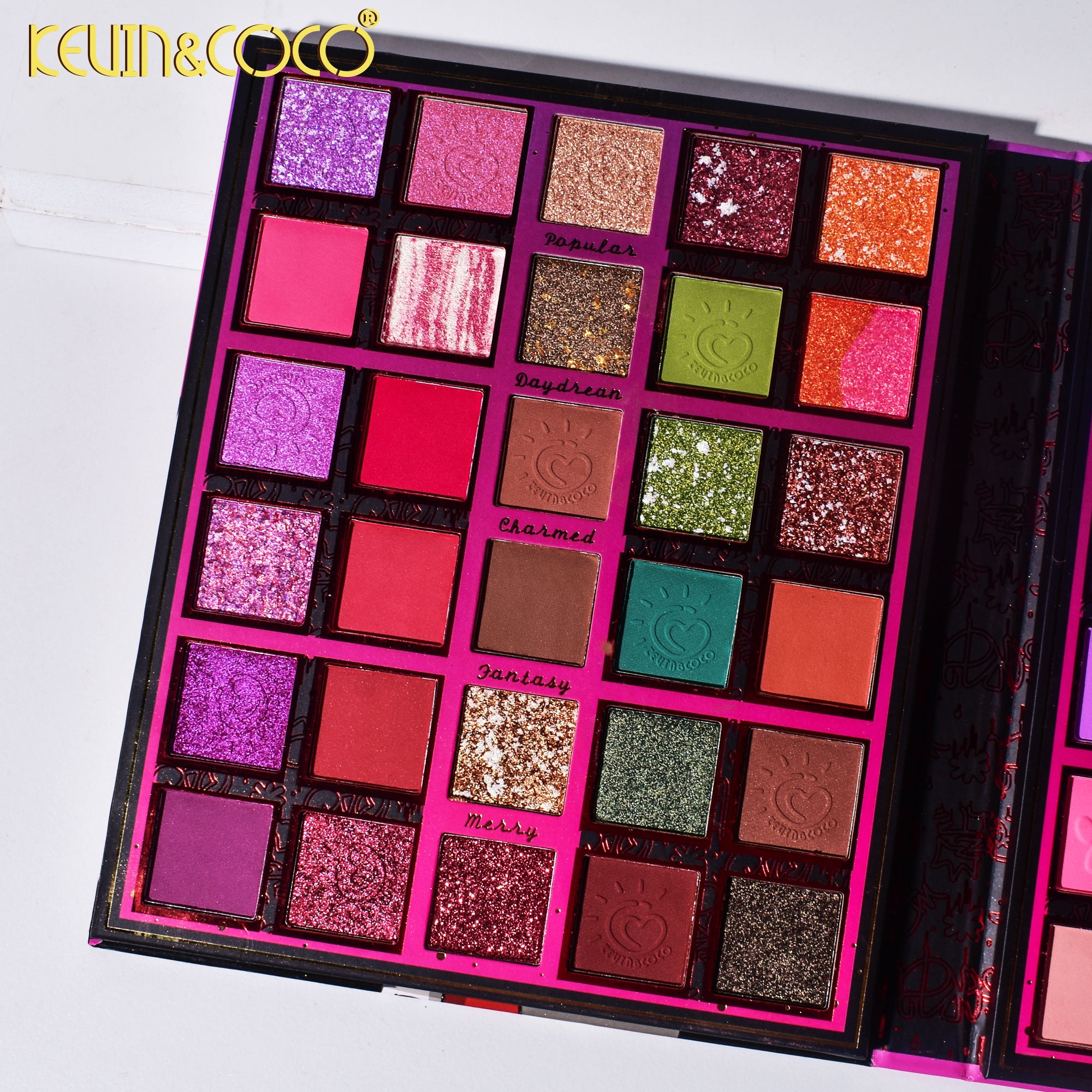 【Halloween Edition】60-Color Lady Enigma Eyeshadow Palette (KC234240)