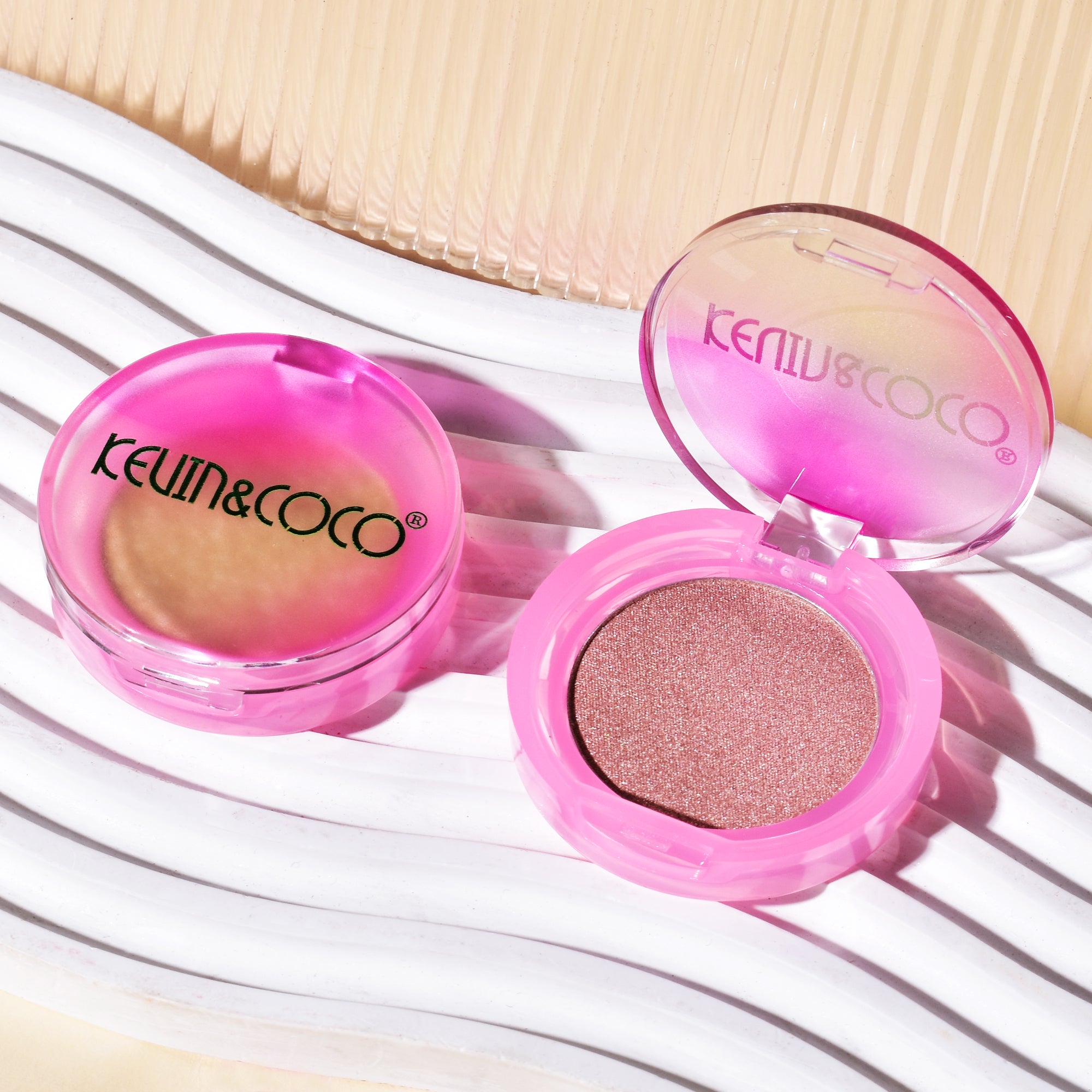 【Christmas Edition】Santa's Blush Magical Glow Highlighter