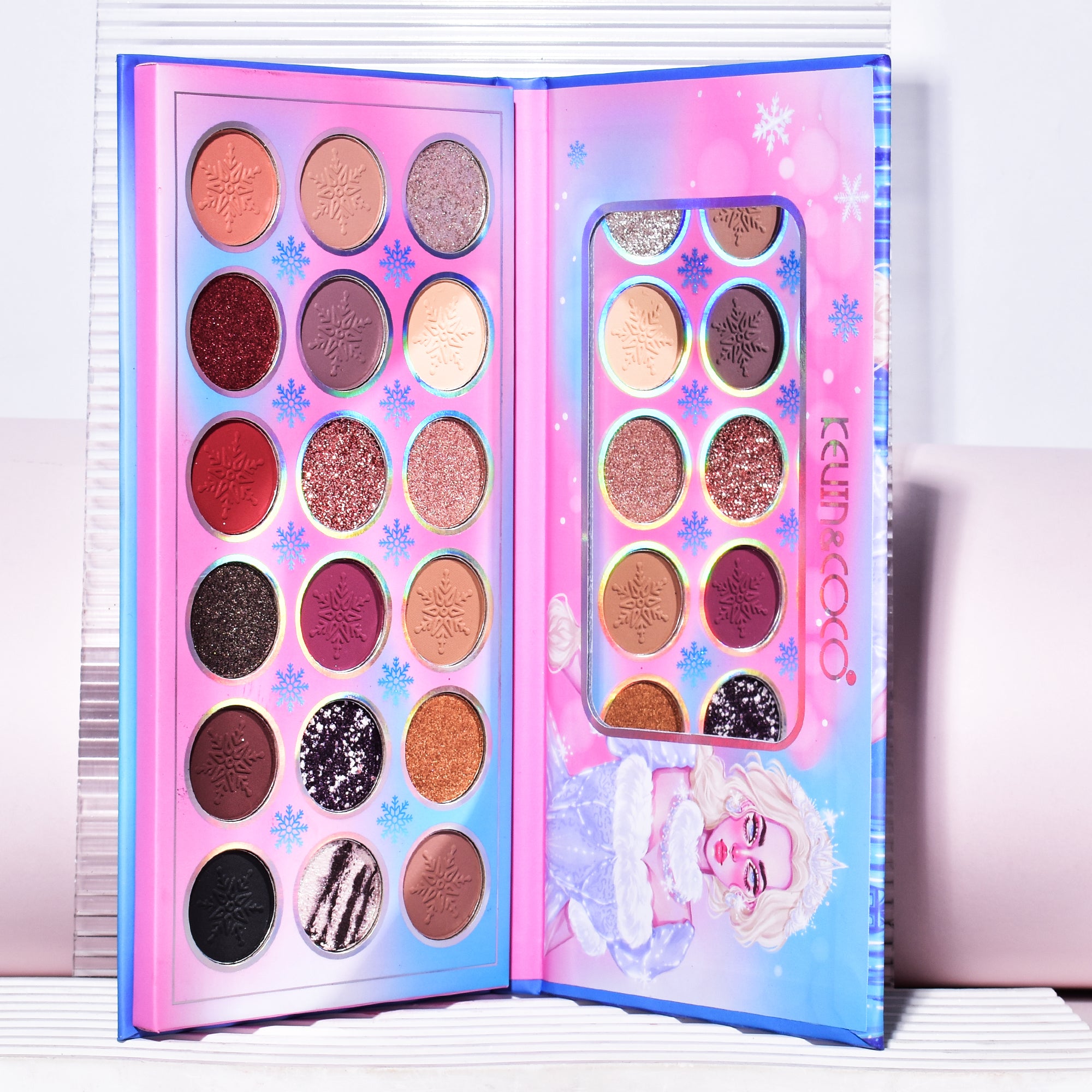 【Christmas Edition】Snow Queen 18-Color Eyeshadow Palette