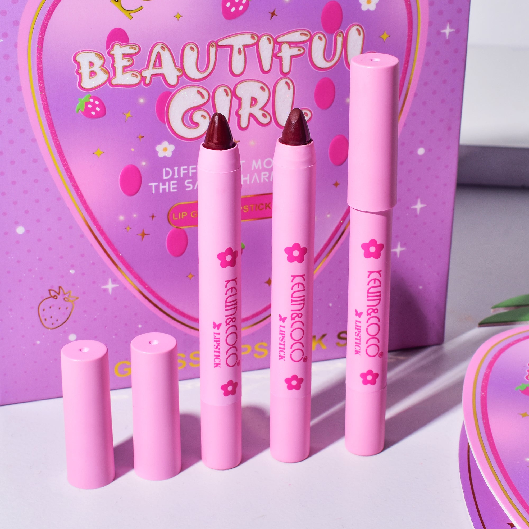 Strawberry Kiss Lip Gloss Kit (KC244263)