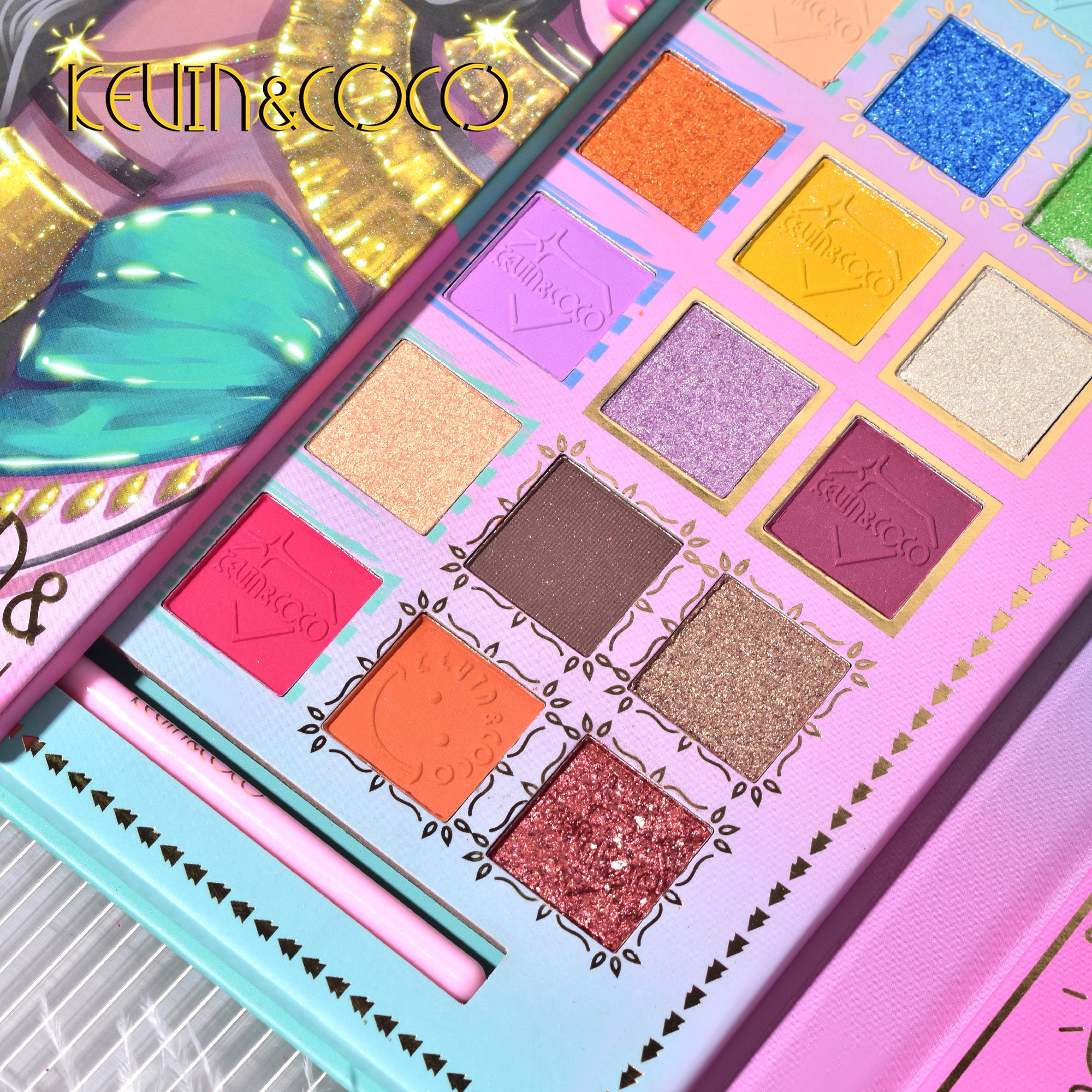 Paleta de sombras de ojos Paradise Queen de 52 colores (KC233273)