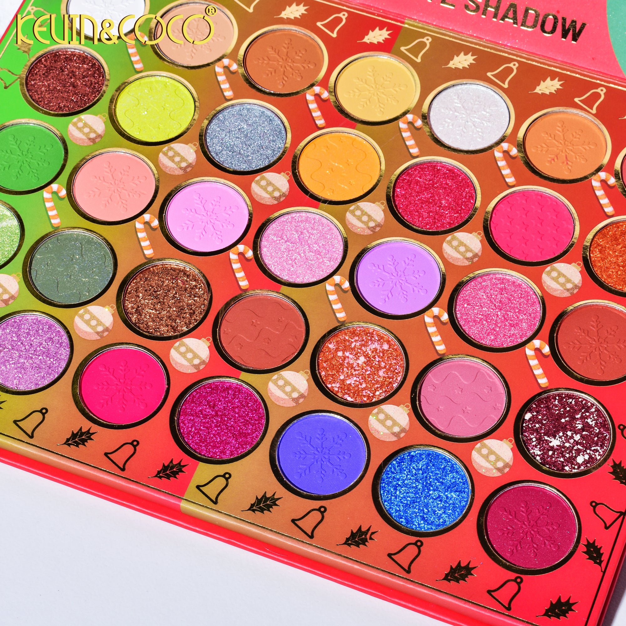 【Christmas Edition】70-Color Christmas Wonderland Eyeshadow Palette