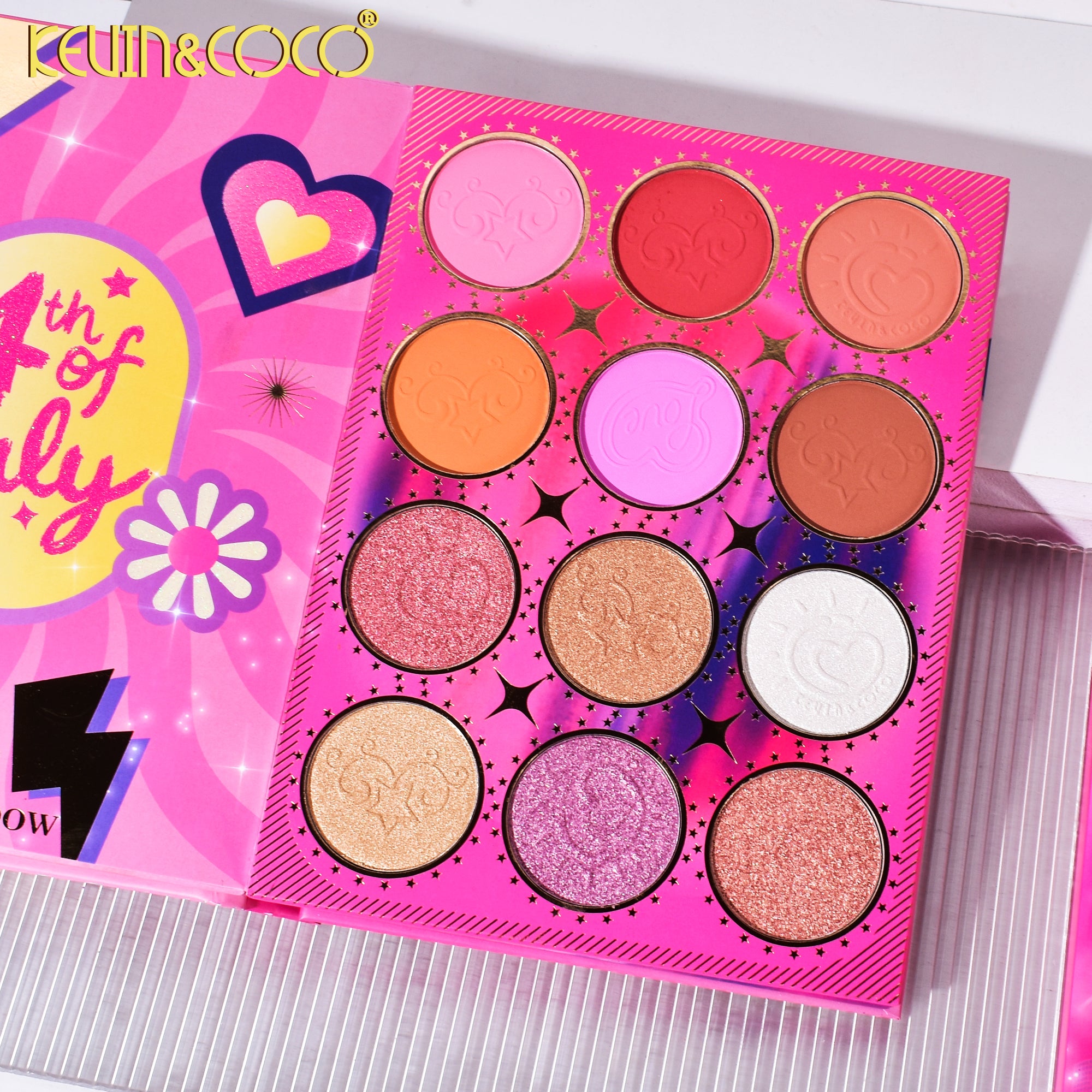 82-Color Flag Girl EyeShadow Palette (KC234271)